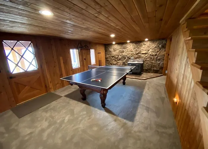 Remodeled With Pool Table And Hot-tub In Wyoming * Alpine